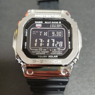 美品 GW-M5610メタルカスタム 電波ソーラー 反転液晶