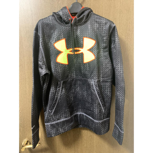 UNDER ARMOUR(アンダーアーマー)のunder armour パーカー　フーディー メンズのトップス(パーカー)の商品写真