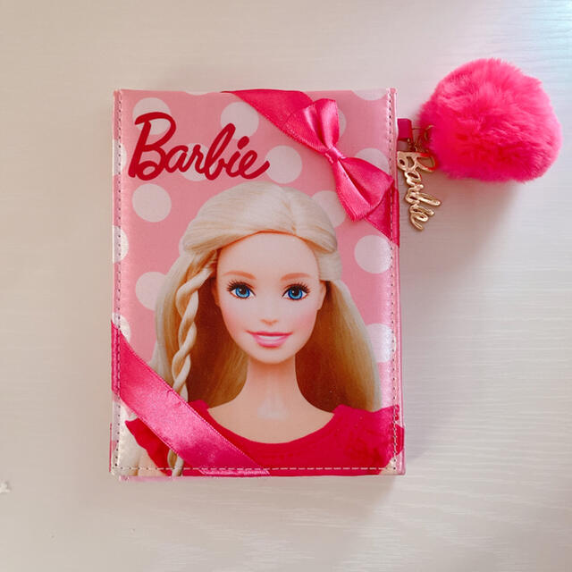 Barbie 記念缶 セットの通販 by ＫＡＨＡＮＡ✿॰ॱ｜バービーならラクマ - バービー 50周年 新作HOT