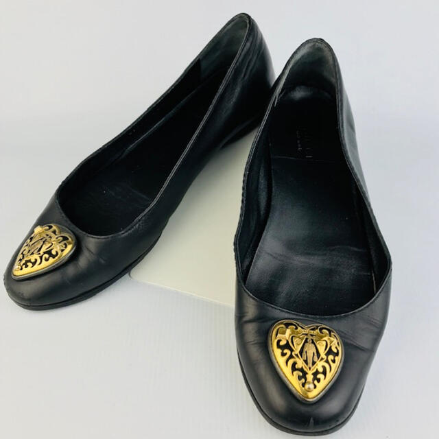 Gucci(グッチ)のGUCCI★ゴールドハート金具 レザー フラットシューズ(37 1/2) レディースの靴/シューズ(バレエシューズ)の商品写真