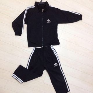 アディダス(adidas)の男の子130アディダスジャージSET(その他)