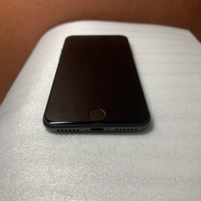 Apple(アップル)のiPhone8 64GB ソフトバンク nuro ブラック スマホ/家電/カメラのスマートフォン/携帯電話(スマートフォン本体)の商品写真