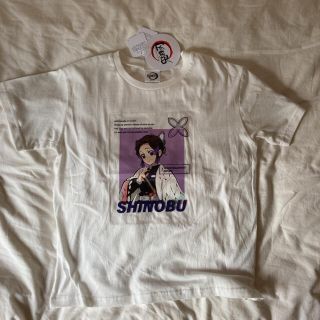 新品♡鬼滅の刃　胡蝶しのぶ　Tシャツ　150 綿100%(Tシャツ/カットソー)