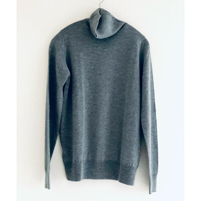 JOHN SMEDLEY(ジョンスメドレー)の【新品・未使用】ジョンスメドレー　タートルネック レディースのトップス(ニット/セーター)の商品写真