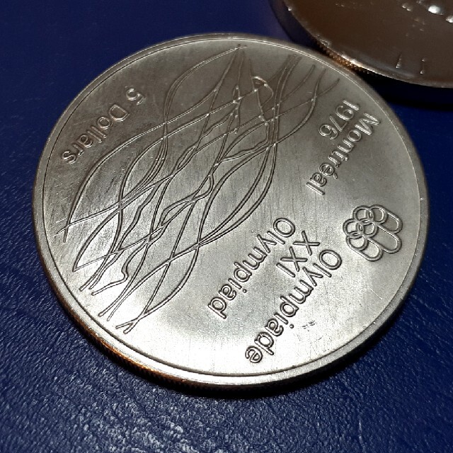 【傷あり】本物カナダ純銀1オンス銀貨、モントリオール5ドル銀貨、各一枚