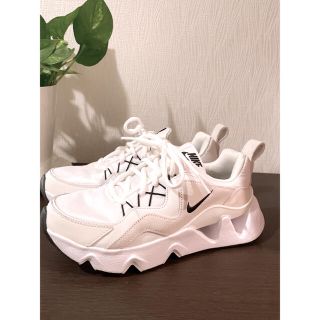 ナイキ(NIKE)のNIKE ナイキ スニーカー レディース(スニーカー)