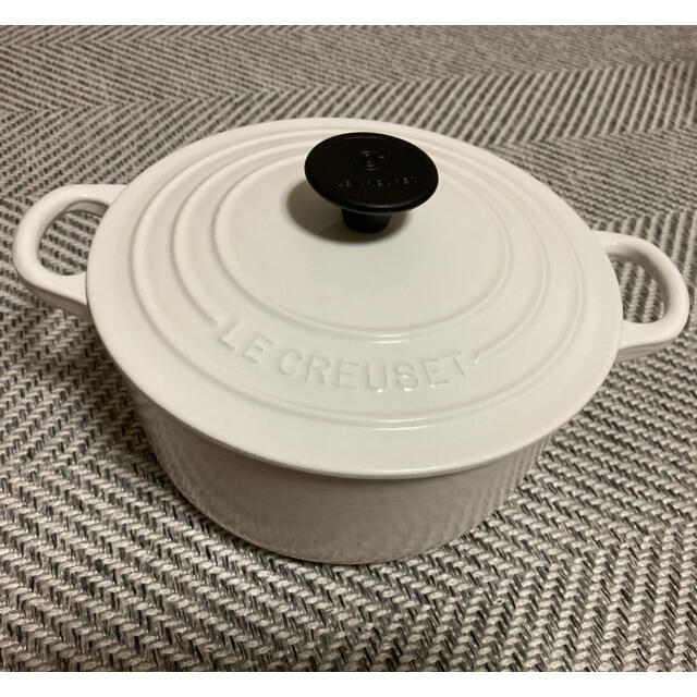 ル・クルーゼ LE CREUSET ココットロンド 白 18cm 【予約中！】 www