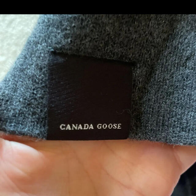 CANADA GOOSE(カナダグース)の新品未使用　カナダグース　Canada goose ニット　ビーニー メンズの帽子(ニット帽/ビーニー)の商品写真