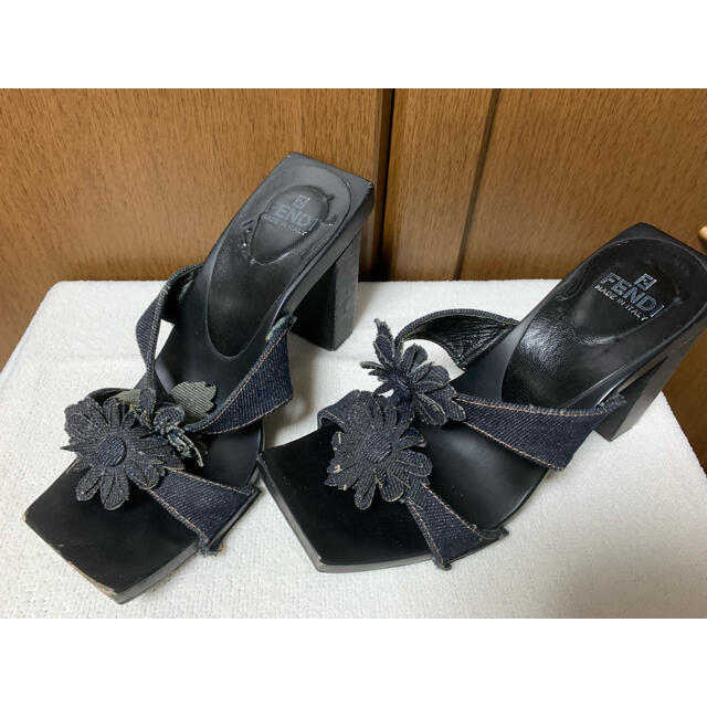 FENDI(フェンディ)のフェンディ　ウッドサンダル レディースの靴/シューズ(サンダル)の商品写真