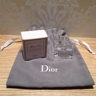 クリスチャンディオール(Christian Dior)の1番人気の香り♡ミニチュア ミスディオール ブルーミングブーケ(香水(女性用))