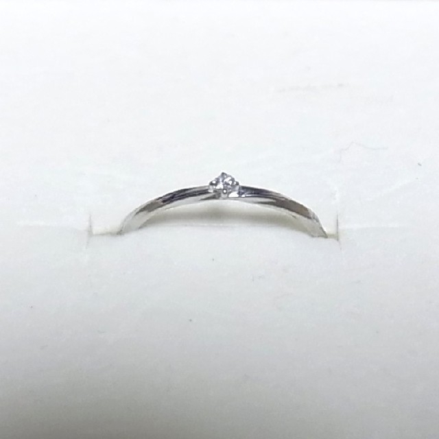 ete(エテ)のエテ K10WG ツイストダイヤモンドピンキーリング レディースのアクセサリー(リング(指輪))の商品写真