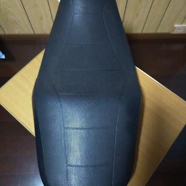 イナズマ1200純正シートの通販 by こう's shop|ラクマ イナズマ1200純正シートの通販 by こう's shop|ラクマ