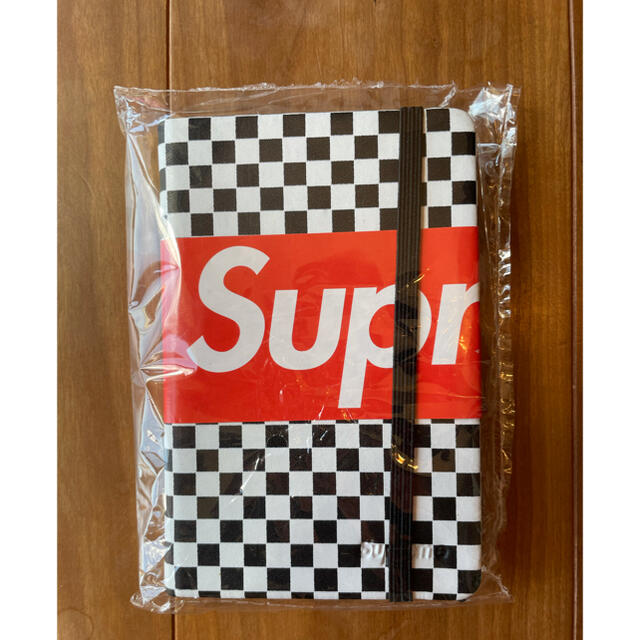 Supreme(シュプリーム)のsupreme 手帳 インテリア/住まい/日用品の文房具(ノート/メモ帳/ふせん)の商品写真