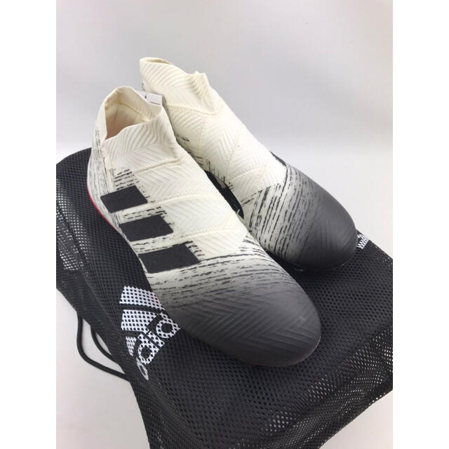 adidas(アディダス)の新品❗️ネメシス 18+ FG/AG スポーツ/アウトドアのサッカー/フットサル(シューズ)の商品写真