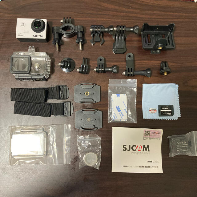 SJCAM SJ5000 アクションカメラ　マイクロSDカード付き スマホ/家電/カメラのカメラ(ビデオカメラ)の商品写真