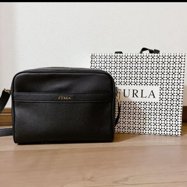 Furla   FURLA ショルダーバッグの通販 by rie's shop｜フルラ