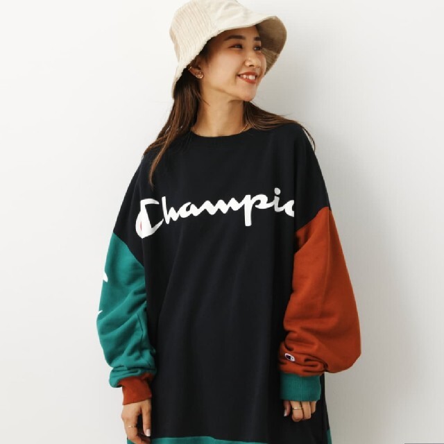 最新ブラック Champion × RODEOCROWNSコラボお買い得特別価格