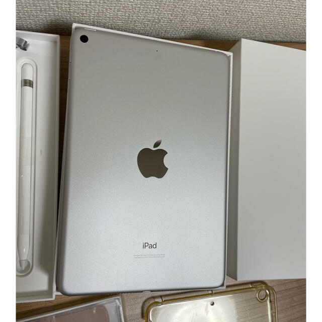 【Apple】Applepencil付き☆iPad mini5 64GBシルバー 3