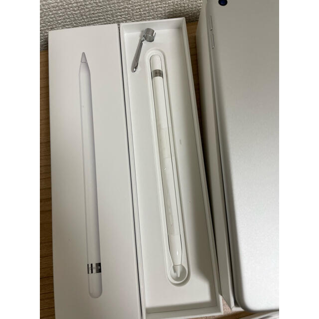 【Apple】Applepencil付き☆iPad mini5 64GBシルバー 4