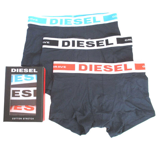 DIESEL(ディーゼル)のディーゼル　メンズ　ボクサーパンツ　XL　3枚セット　E5216　NAVY メンズのアンダーウェア(ボクサーパンツ)の商品写真