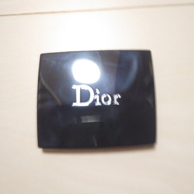 Dior ディオール サンククルールクチュール689ミッツァ 3