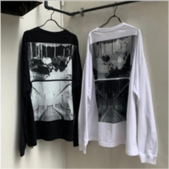 juemi Invert Photo L/S TEE