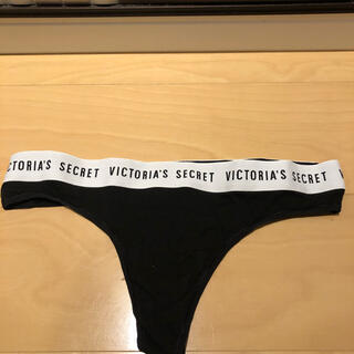 ヴィクトリアズシークレット(Victoria's Secret)のハワイで購入⭐︎新品タグ付き⭐︎ ヴィクトリアシークレットMサイズ　Tバック(ショーツ)