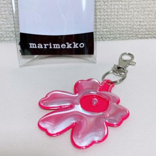 マリメッコ(marimekko)の【marimekko】花 キーホルダー(キーホルダー)