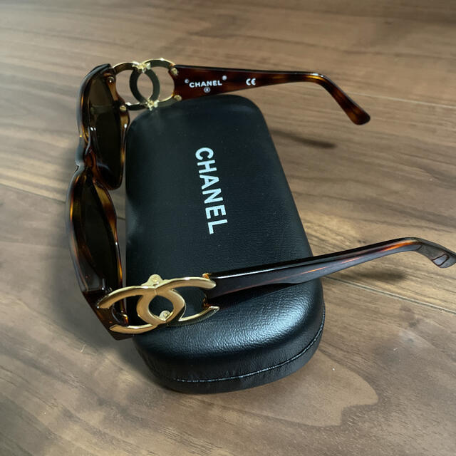 CHANEL シャネルサングラスCHANEL