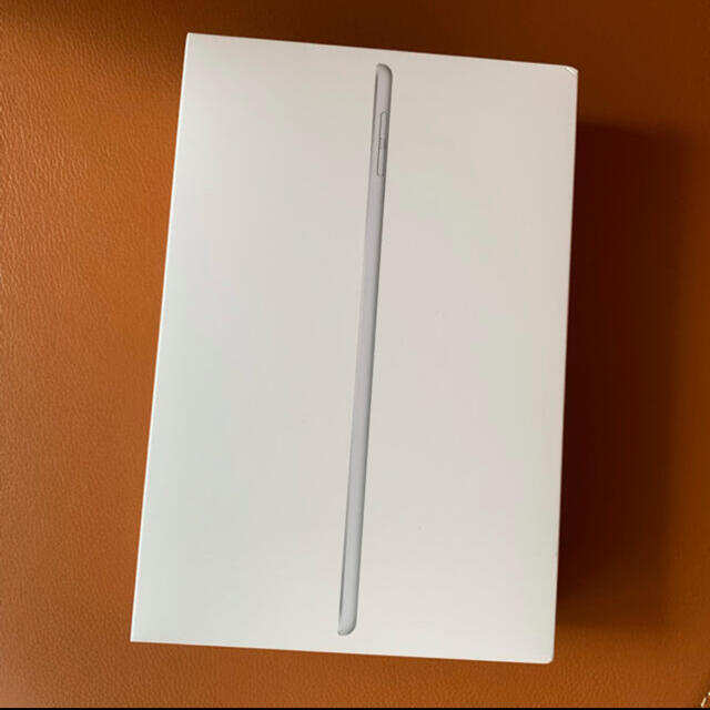 iPad(アイパッド)の【期間限定値下げ】iPad mini 64GB 2019 第5世代 シルバー スマホ/家電/カメラのPC/タブレット(タブレット)の商品写真