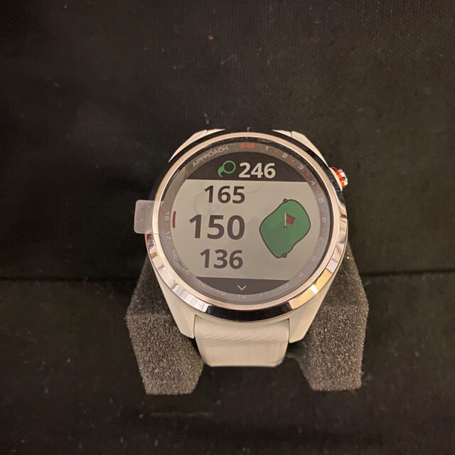 GARMIN(ガーミン)のGarmin Approach S42 ホワイト/シルバー スポーツ/アウトドアのゴルフ(その他)の商品写真