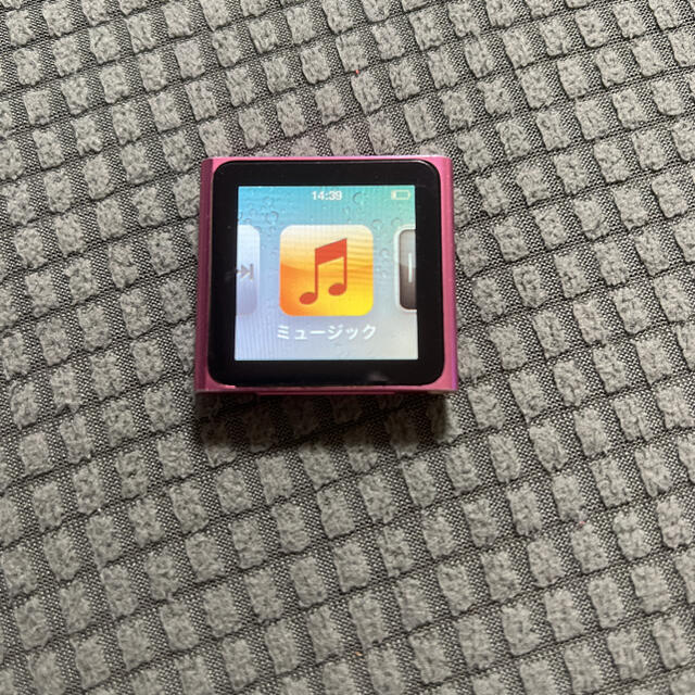 Apple(アップル)のiPad nano 第6世代 スマホ/家電/カメラのオーディオ機器(ポータブルプレーヤー)の商品写真