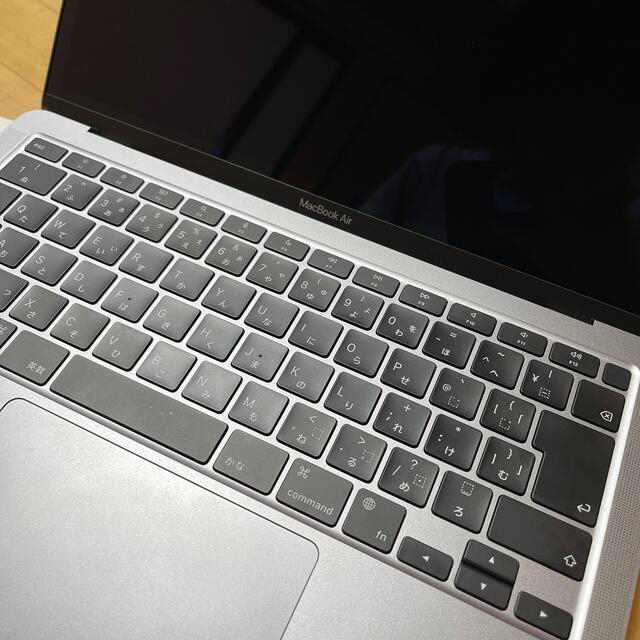 13インチ MacBook Air スペースグレイ