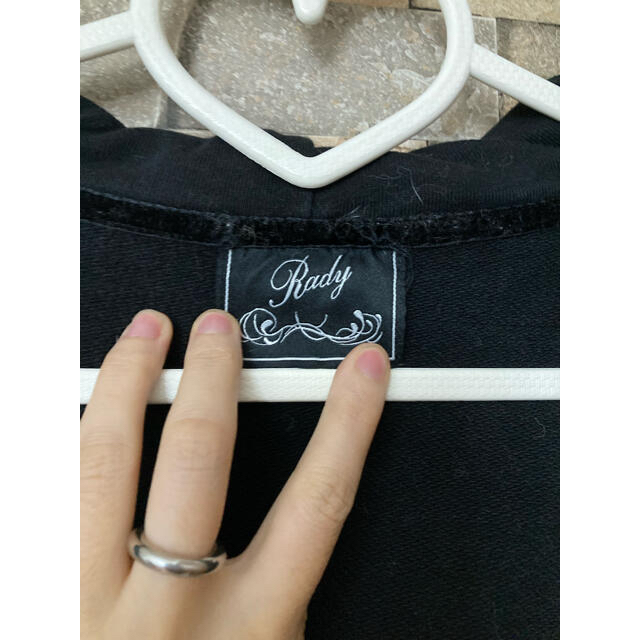 Rady - Rady⭐︎パーカーの通販 by リボン's shop|レディーならラクマ