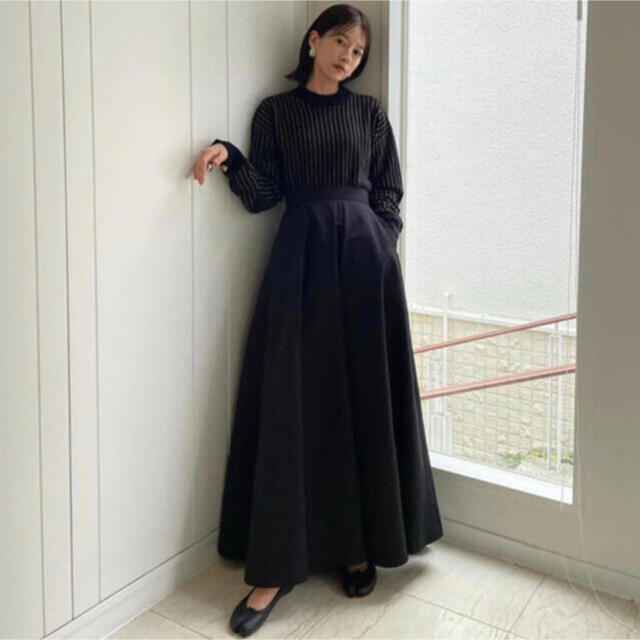 新品未使用タグ付き CLANE VOLUME FLARE MAXI SKIRT