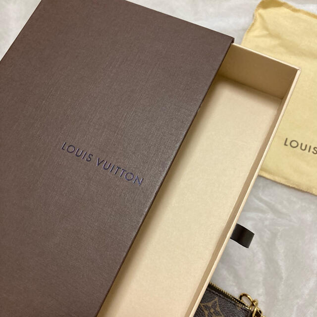 LOUIS VUITTON(ルイヴィトン)のルイヴィトン ミニポシェット アクセソワール 箱付き レディースのファッション小物(ポーチ)の商品写真