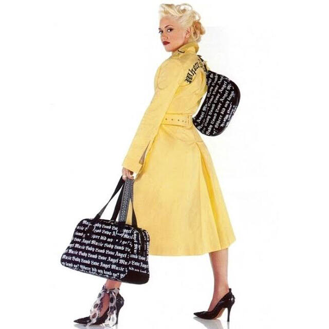LeSportsac(レスポートサック)の限定Gwen Stefani レスポートサック L.A.M.B クラッチ　バッグ レディースのバッグ(クラッチバッグ)の商品写真