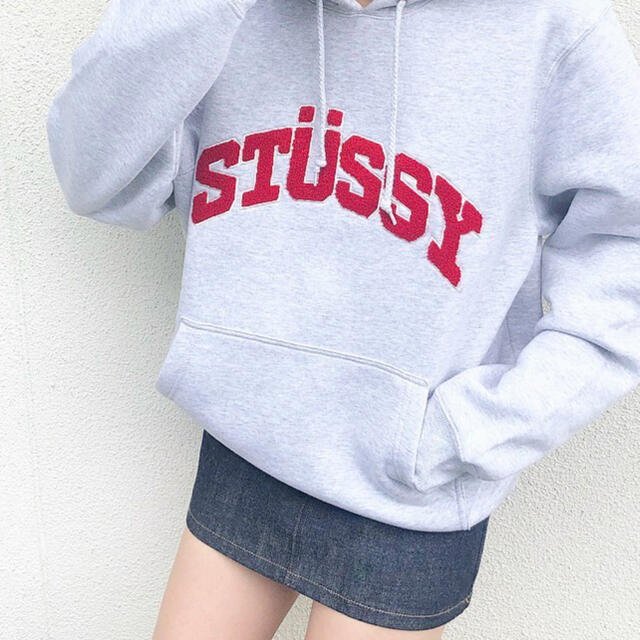 STUSSY パーカー