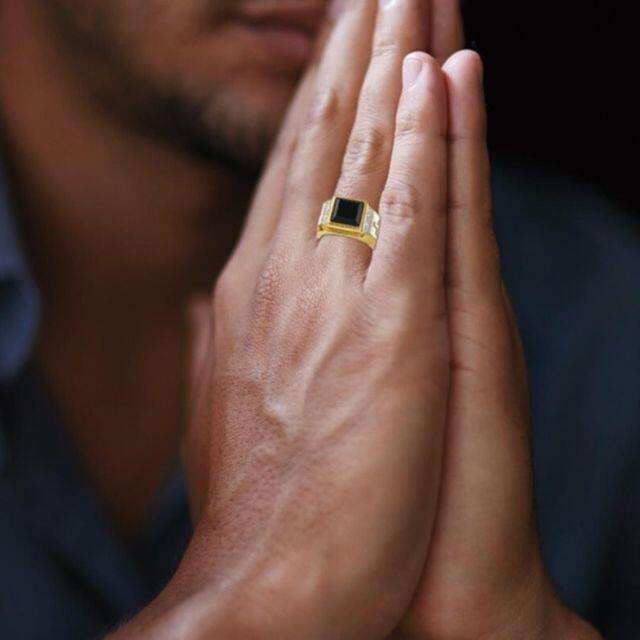２点セット 指輪＆ネックレス ラグジュアリー クロス オニキスブラック メンズのアクセサリー(リング(指輪))の商品写真
