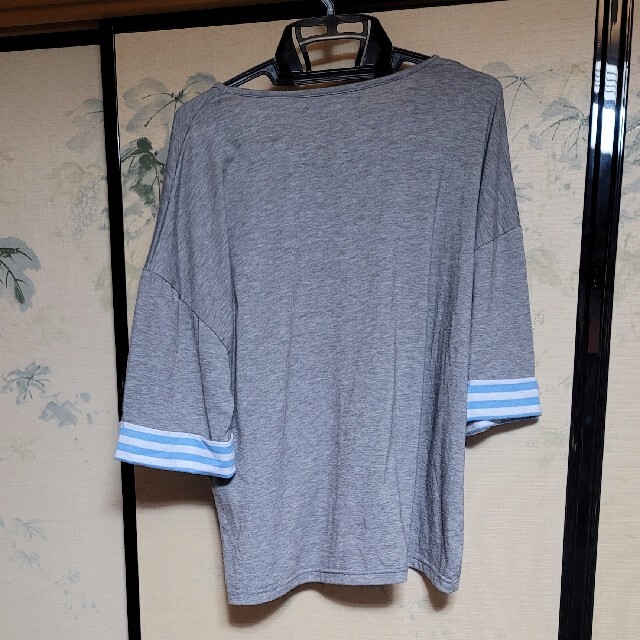 ニッセン(ニッセン)の半袖 五分袖 グレー Tシャツ 3L レディースのトップス(Tシャツ(半袖/袖なし))の商品写真