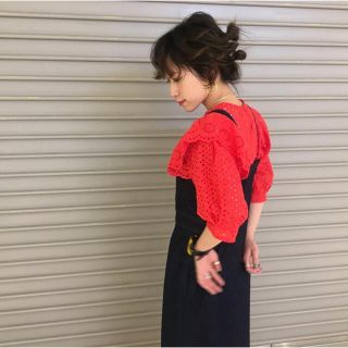 ダブルクローゼット(w closet)のw closet カットワーク フリルブラウス(シャツ/ブラウス(長袖/七分))