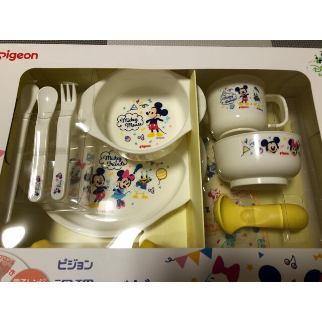 Pigeon(ピジョン)のピジョン (Pigeon) 調理&ベビー食器セット ミッキー&フレンズ 離乳食 キッズ/ベビー/マタニティの授乳/お食事用品(離乳食器セット)の商品写真