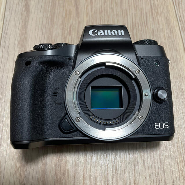 新発売の キヤノン Canon M5 EOS ボディ 家電・スマホ・カメラCanon M5 ミラーレスカメラ ボディ キャノン EOS ミラーレス 