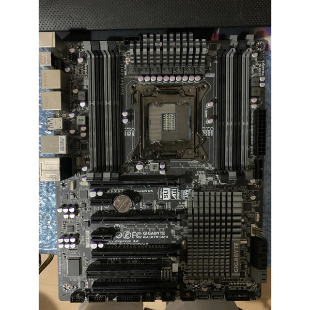 Gigabyte  X79  動作品