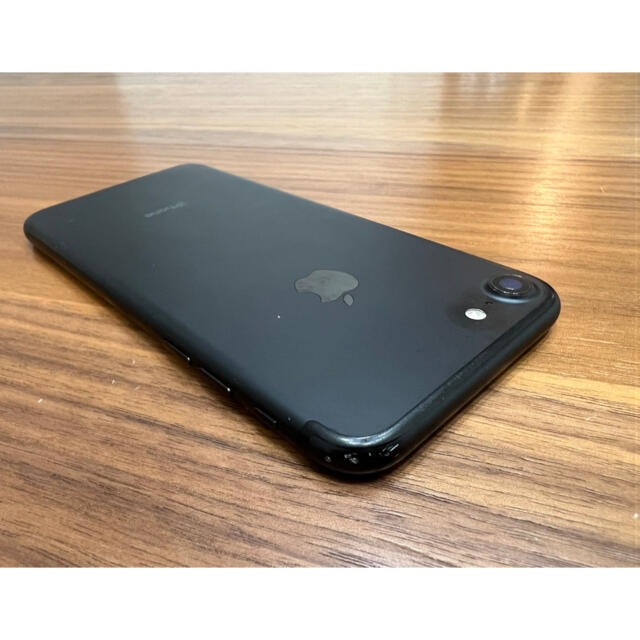 Apple(アップル)のiPhone7　128GB ジャンク　画面割れ スマホ/家電/カメラのスマートフォン/携帯電話(スマートフォン本体)の商品写真