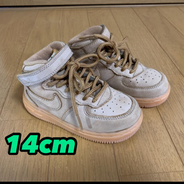 NIKE(ナイキ)の中古　NIKE AIR FORCE 1 WB TD エアフォース1 mid    キッズ/ベビー/マタニティのベビー靴/シューズ(~14cm)(スニーカー)の商品写真