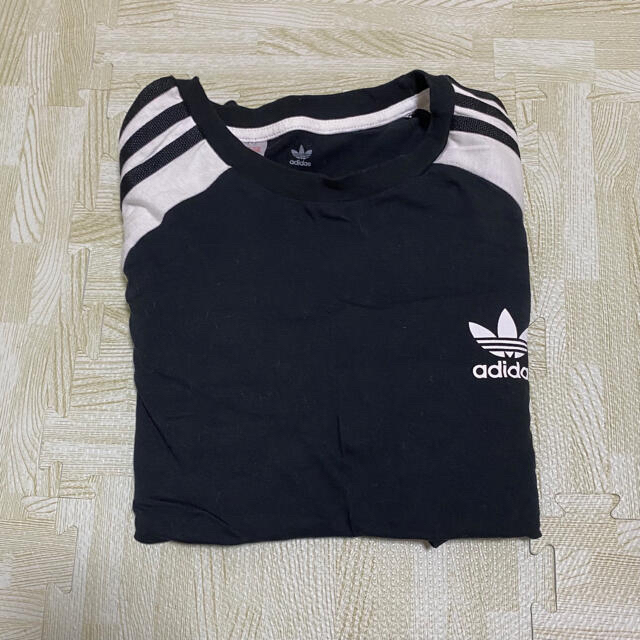 adidas(アディダス)の激安！adidas originals アディダス オリジナルロンティー   黒 レディースのトップス(Tシャツ(長袖/七分))の商品写真