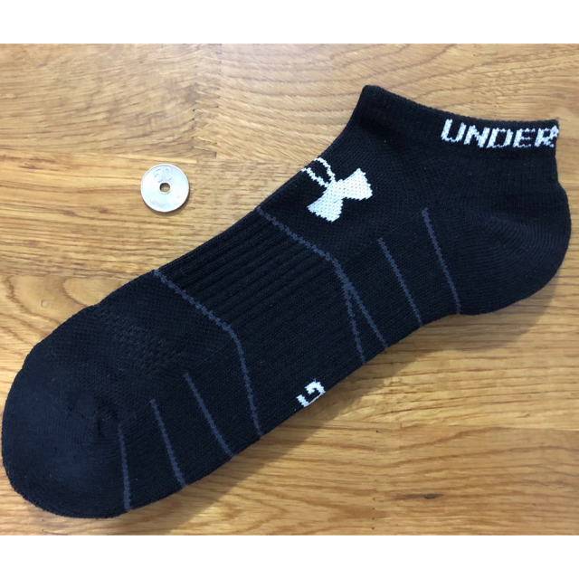 UNDER ARMOUR(アンダーアーマー)の新品アンダーアーマーUNDERARMOURレディースソックス4足セット303 レディースのレッグウェア(ソックス)の商品写真