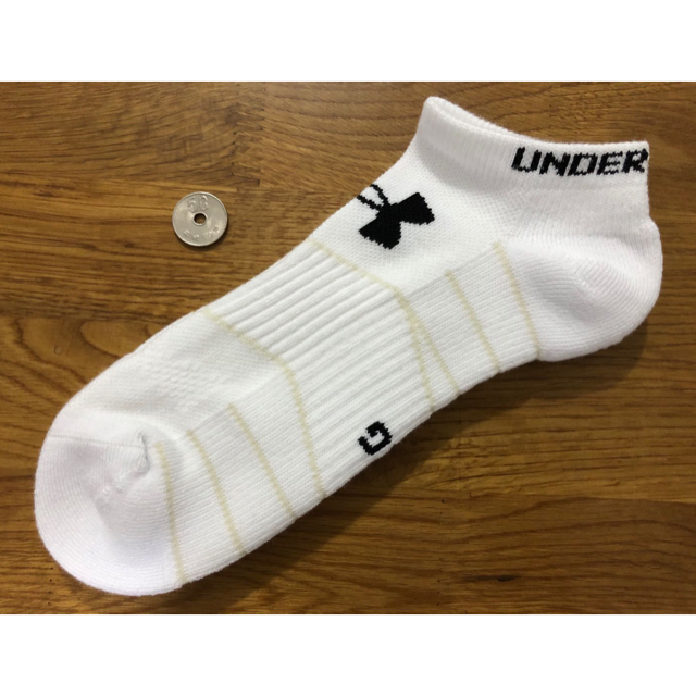 UNDER ARMOUR(アンダーアーマー)の新品アンダーアーマーUNDERARMOURレディースソックス4足セット303 レディースのレッグウェア(ソックス)の商品写真