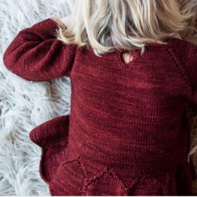 Caramel baby&child (キャラメルベビー&チャイルド)のMISHA & PUFF　Peplum pullover 4-5y キッズ/ベビー/マタニティのキッズ服女の子用(90cm~)(ニット)の商品写真